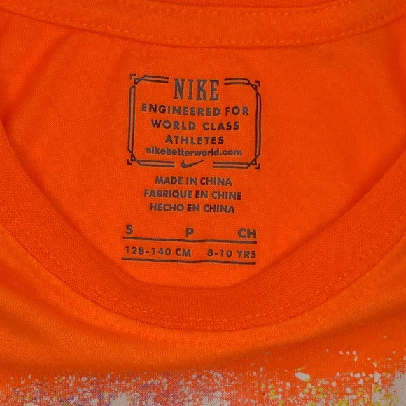 Nike Girls Orange Logo T-Shirt Size S - Picture 3 of 3